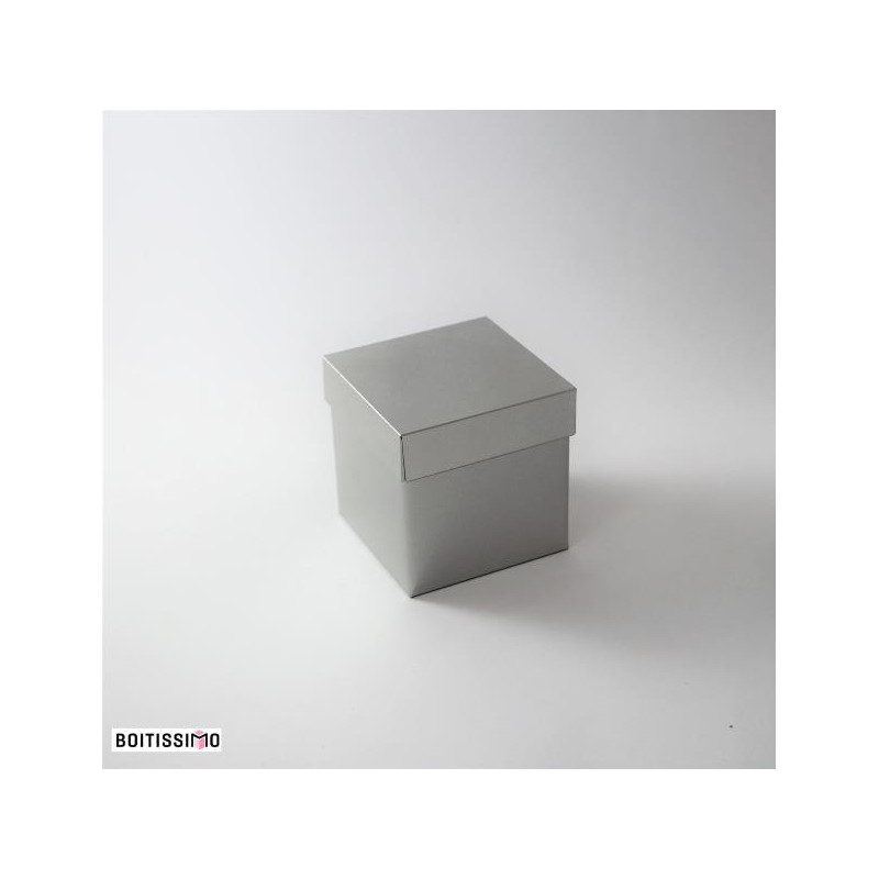 Boite en métal cube 9x9x9.2cm